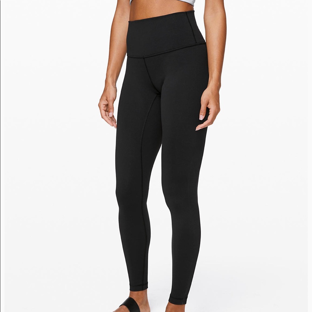 Lululemon Wunder Under high rise tight.
